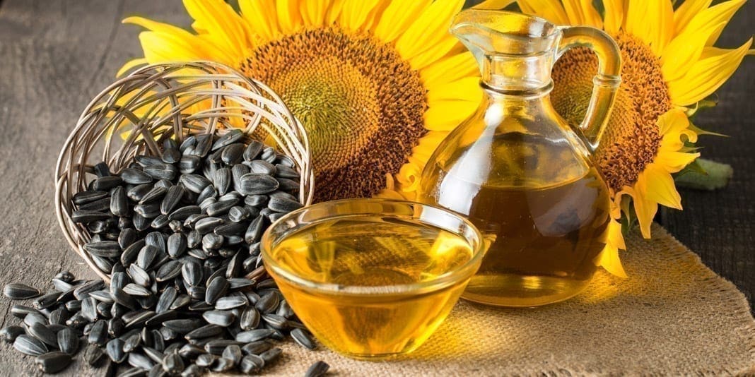 9 Ways To Use Sunflower Oil As A Beauty Product